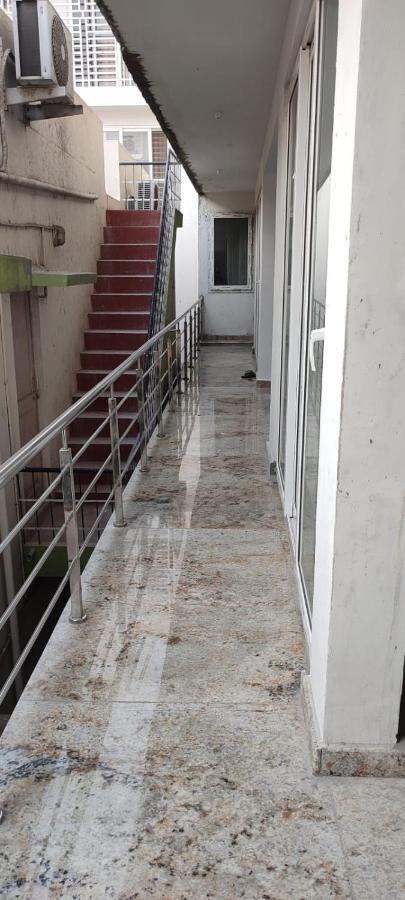 Rvr Abode -Private Rooms Bengaluru Kültér fotó
